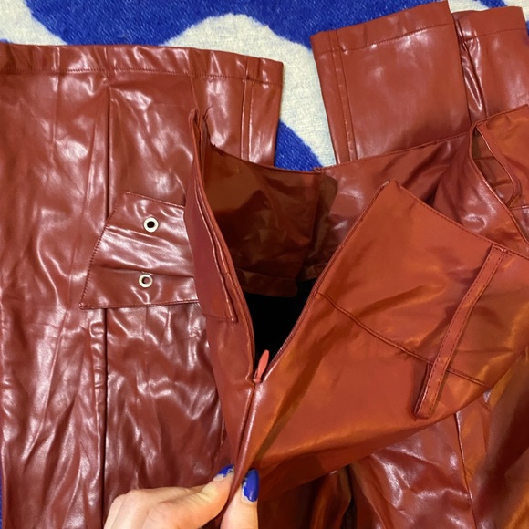 PLT Faux leather set - Picture 5 of 12